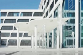 Betonstützen-Eingang